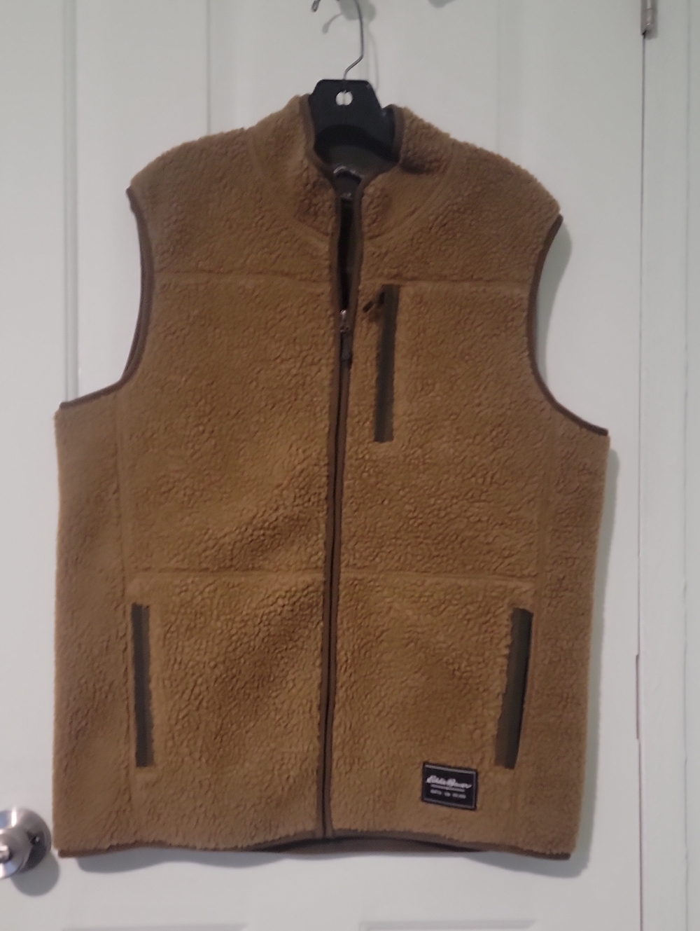 Eddie Bauer Tan With Olive/Brown Trim Full Zip Sherpa Fleece Vest Men's Medium